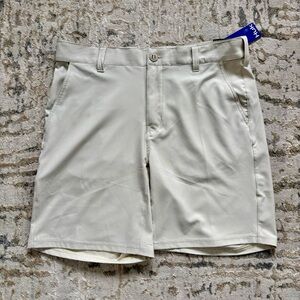 HUK Pursuit 8.5" Fishing Shorts (NEW Men's Large, Khaki)